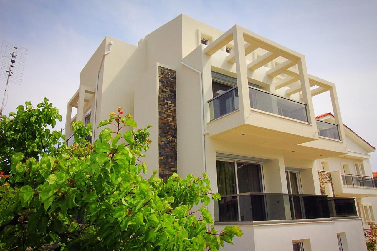Sky Rays Luxury Apartments Nikiti  Ngoại thất bức ảnh