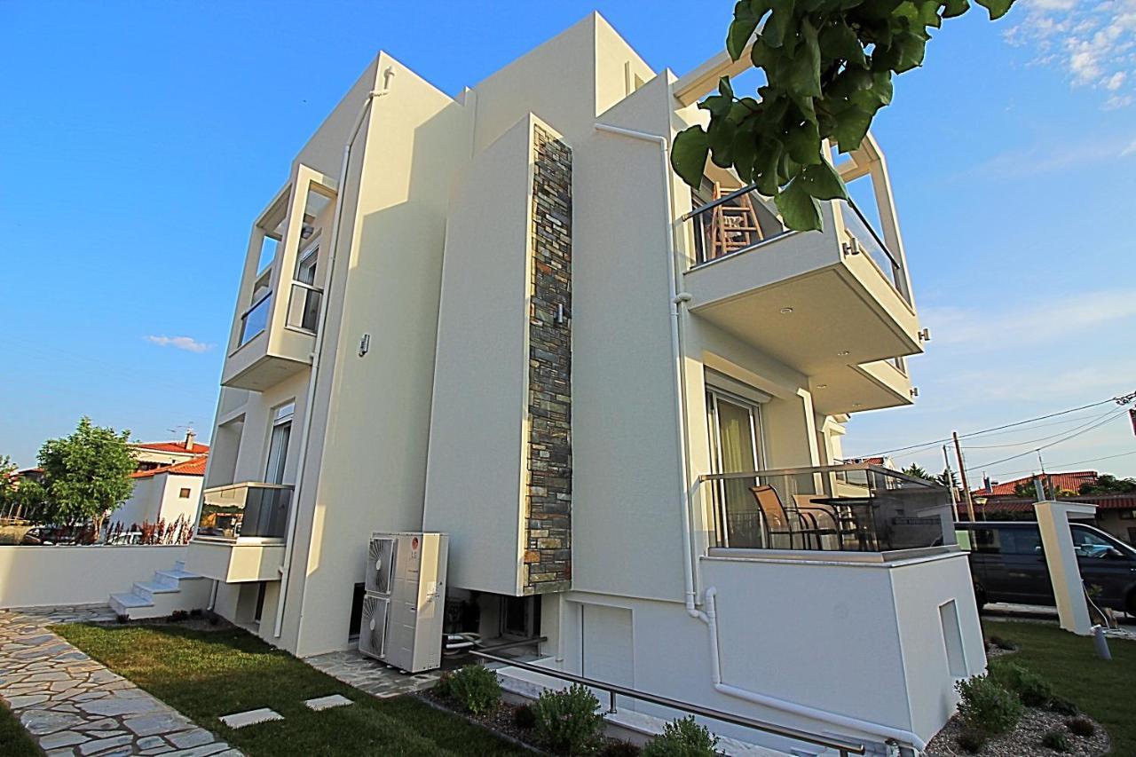 Sky Rays Luxury Apartments Nikiti  Ngoại thất bức ảnh