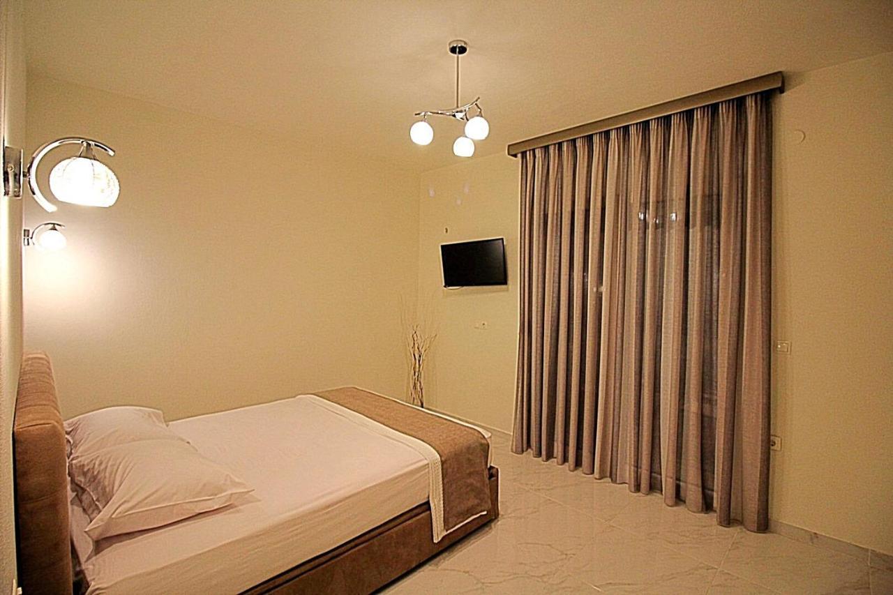 Sky Rays Luxury Apartments Nikiti  Ngoại thất bức ảnh