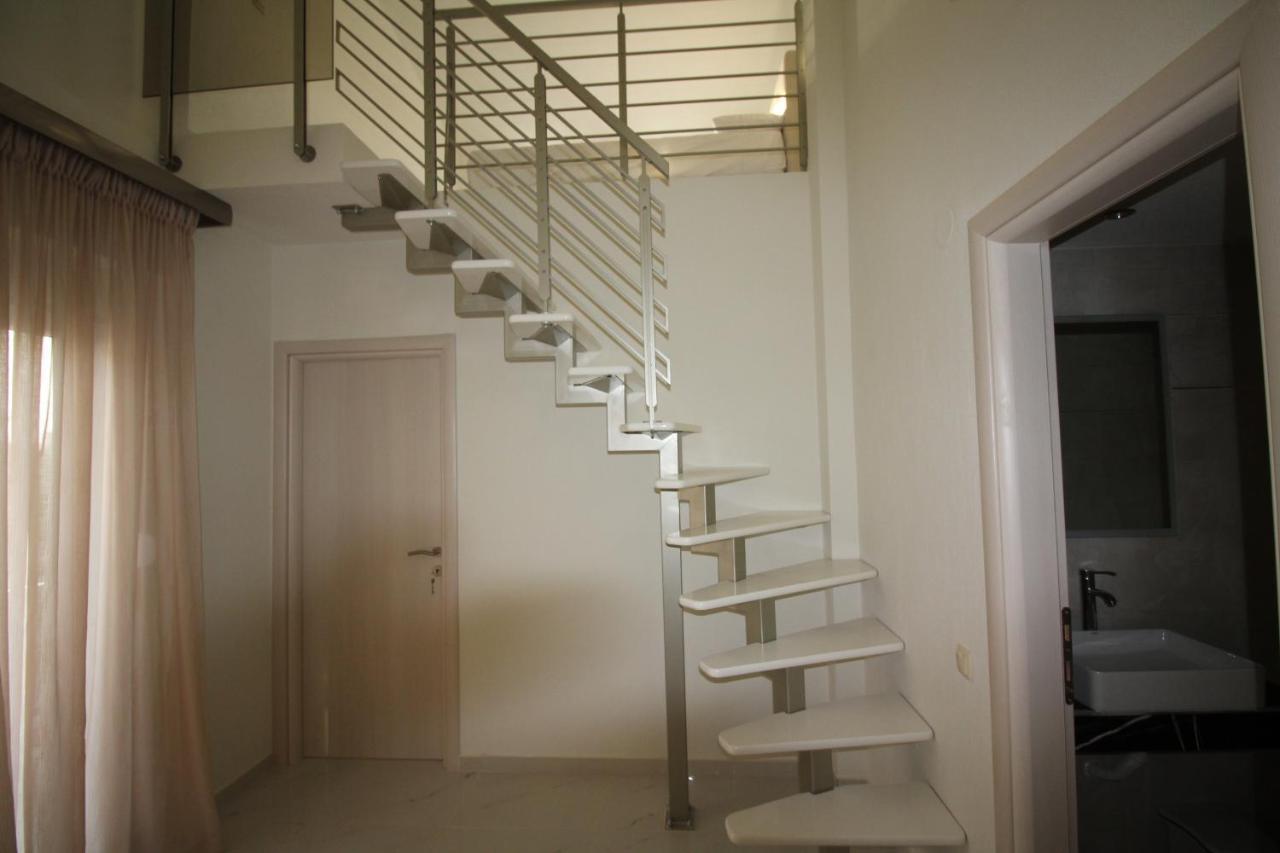 Sky Rays Luxury Apartments Nikiti  Ngoại thất bức ảnh