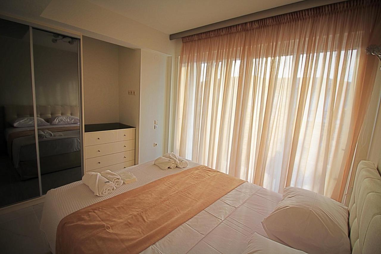Sky Rays Luxury Apartments Nikiti  Ngoại thất bức ảnh