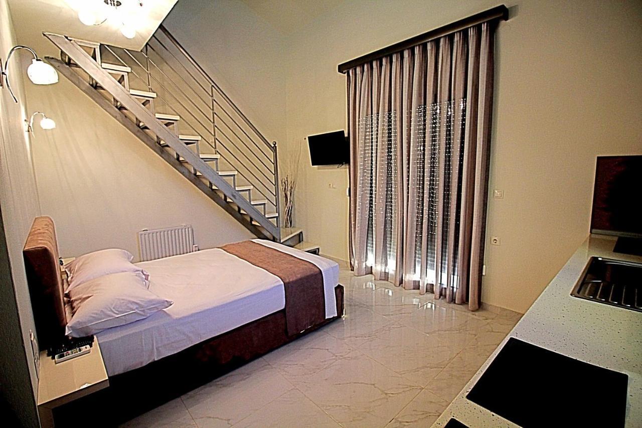 Sky Rays Luxury Apartments Nikiti  Ngoại thất bức ảnh